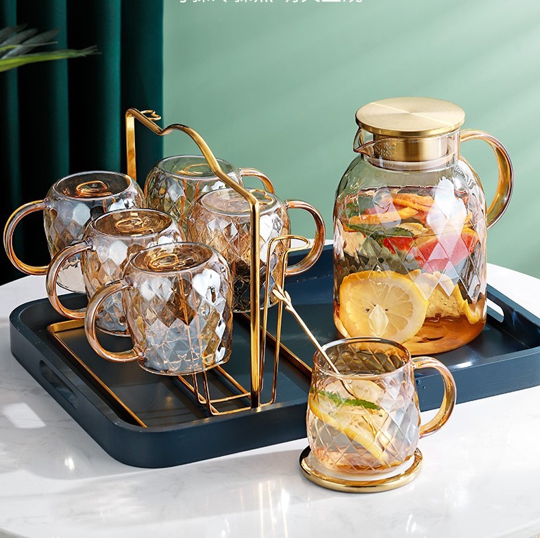 BUY NOW! CRYSTAL JUG SET WITH CRYSTAL CUP [OFFER UNTIL 31st APRIL ONLY!]